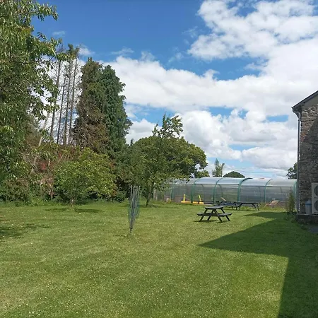 Vakantiehuis La Petellerie, Avec Piscine Pour Un Sejour Detente Moyon